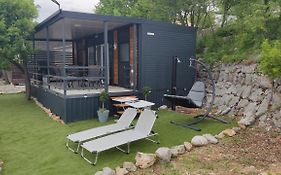 Mobile Home Livanda